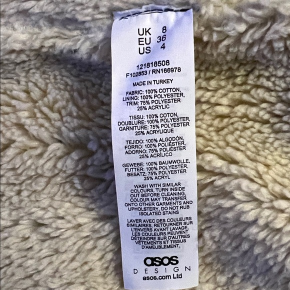 NWT ASOS oversized Denim jacket with shearling - Picture 7 of 8